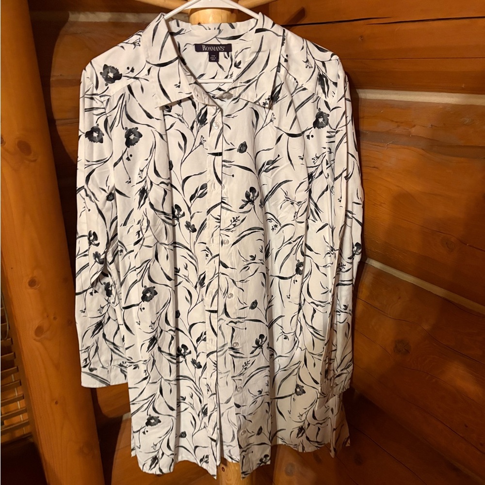 Roamans size 22 tunic